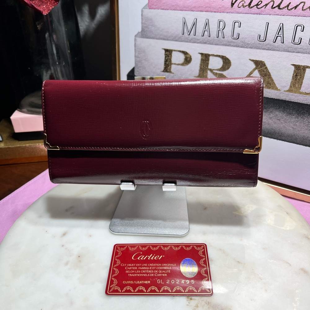 Must de Cartier Long Wallet kiss lock Leather Bordeaux Logo Gold Hardware EUC